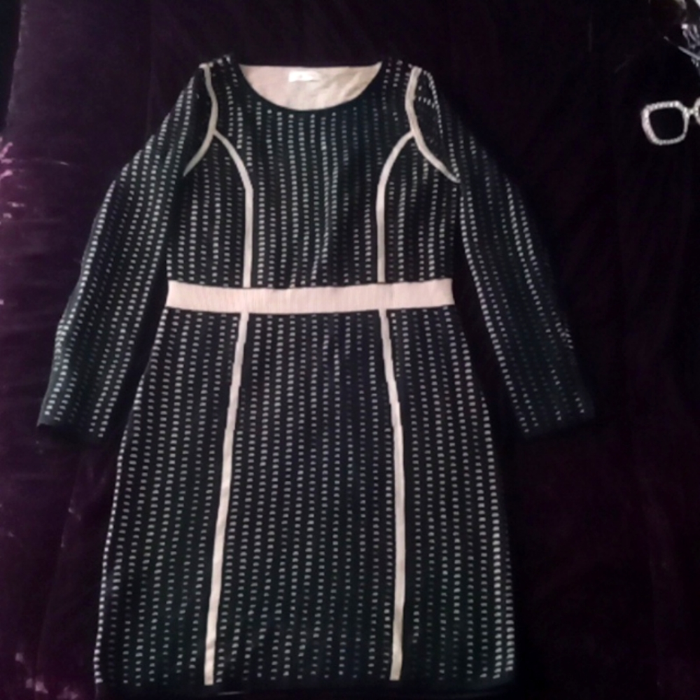 Size Medium, Calvin Klein, mini, black and nude, Long sleeve, sweater dress
